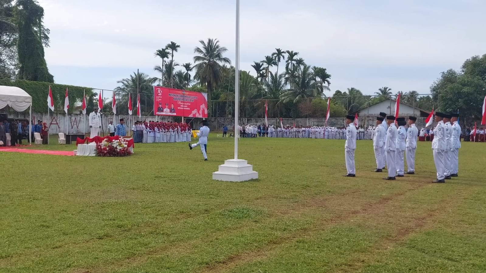 Kecamatan Kluet Selatan Laksanakan Upacara Pengibaran Bendera HUT RI ke-79 Berlangsung Secara Khidmad