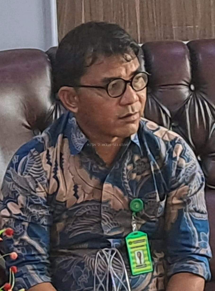 Empat level yang harus di miliki oleh guru yang  ingin mencapai tingkat profesionalisme