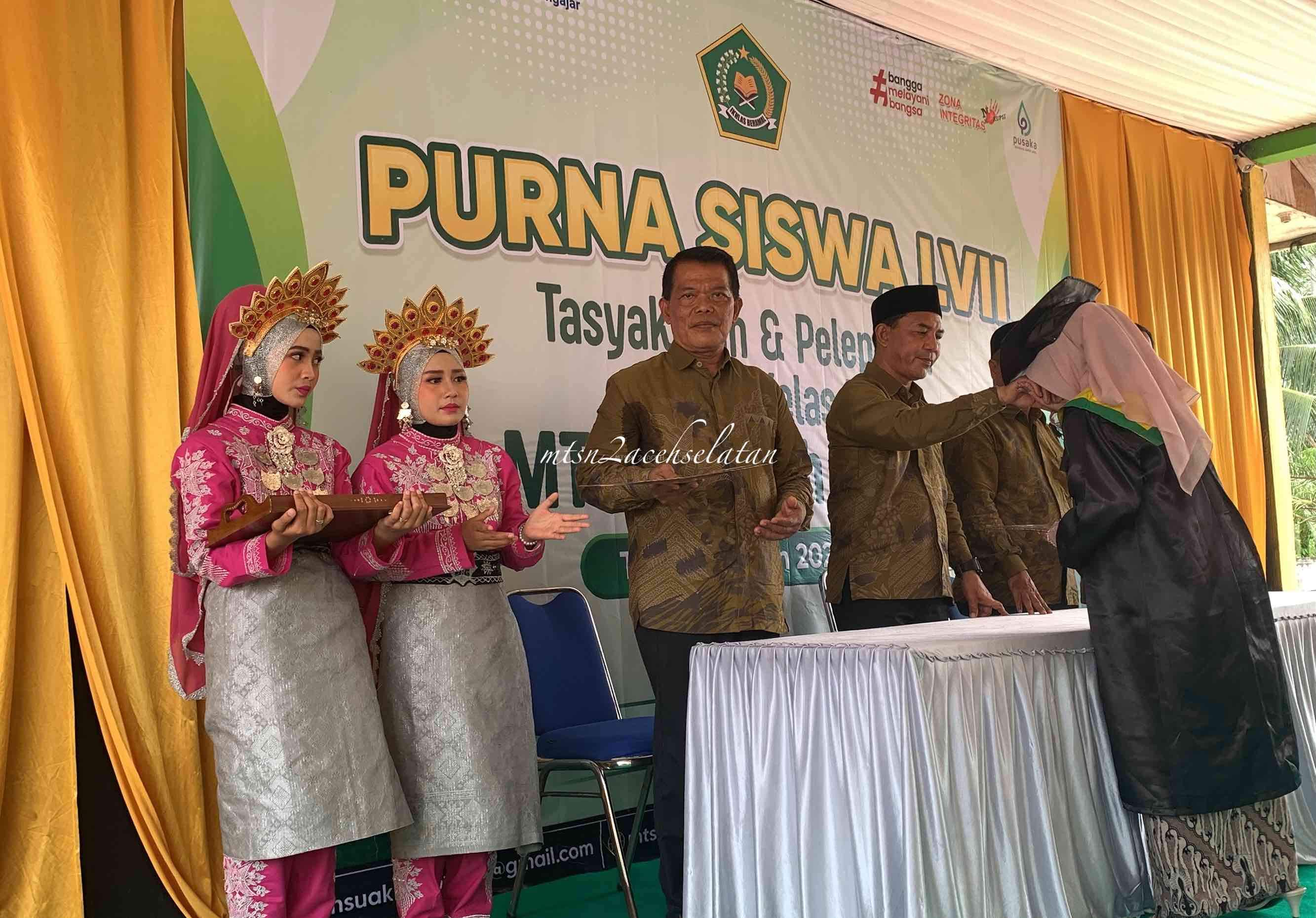 MTsN 2 Aceh Selatan Gelar Tasyakuran dan Pelepasan Purna Siswa Angkatan LVII